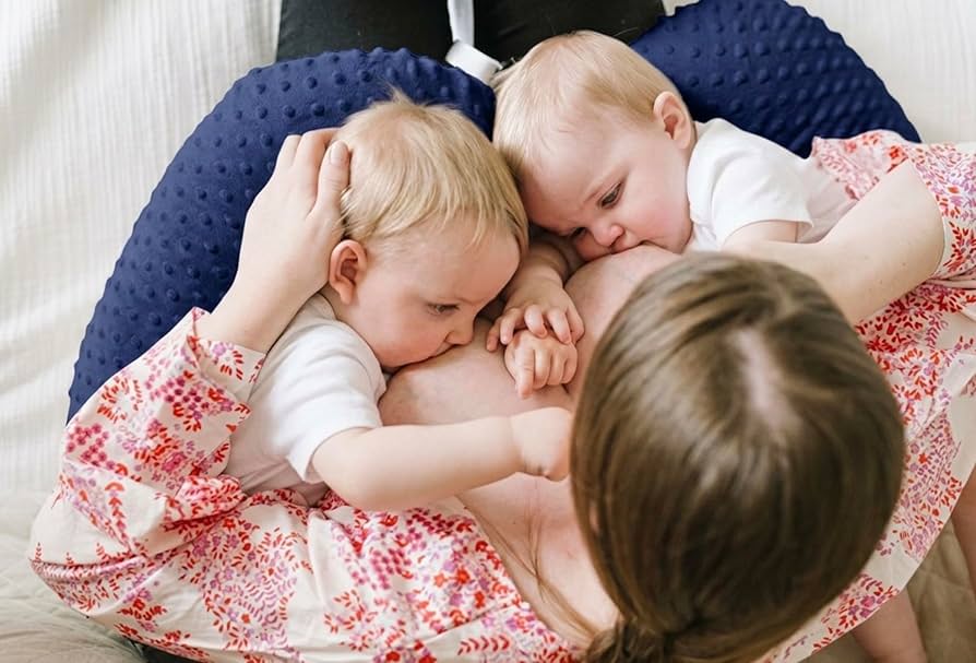 Twin Feeding Pillow: Do You Need the Specialized One?