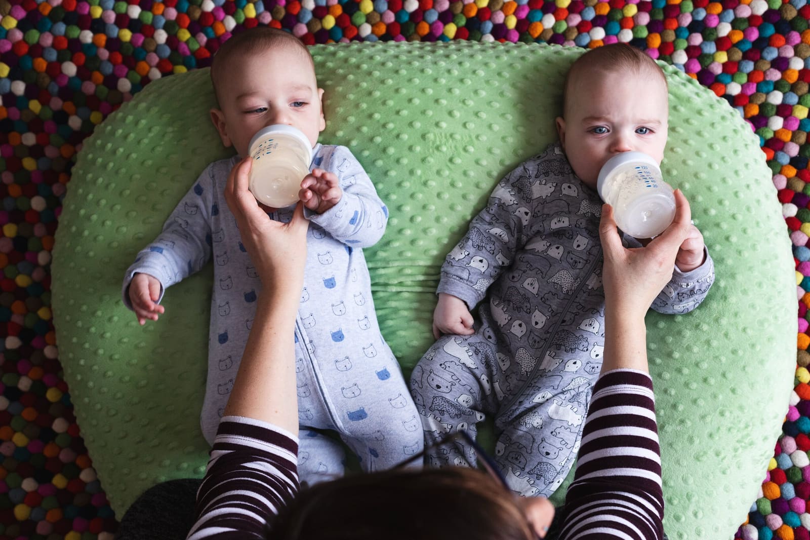 Twin Feeding Schedule: The First Three Months